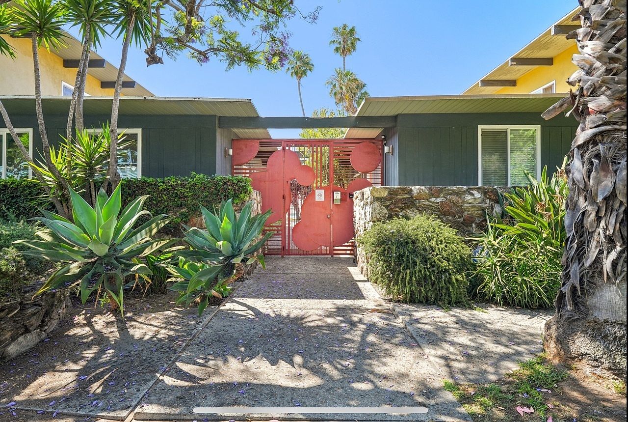 2329 Kansas Ave APT 8, Santa Monica, CA 90404 | Zillow