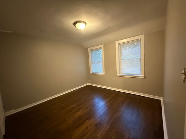 22 Baldwin St #22
