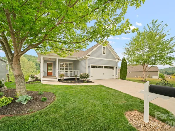 14 Rose Creek Rd, Leicester, NC 28748