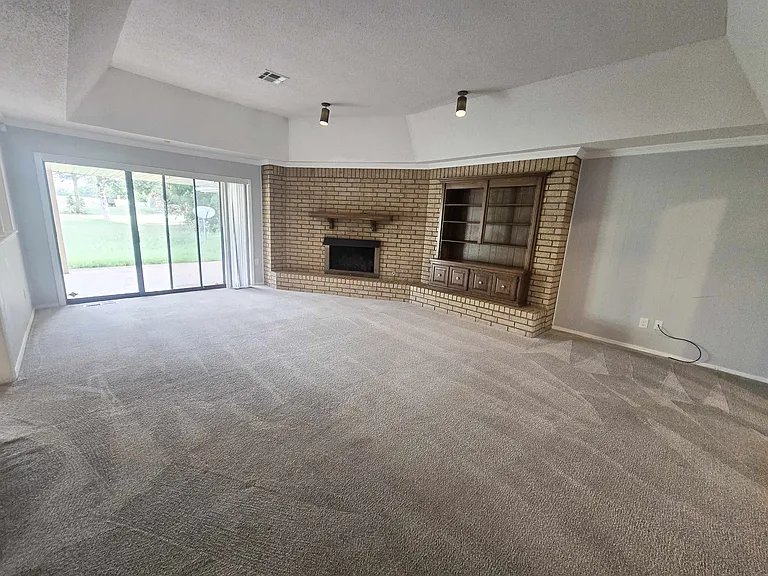 4009 Cherry Hill Ln — Photo 3