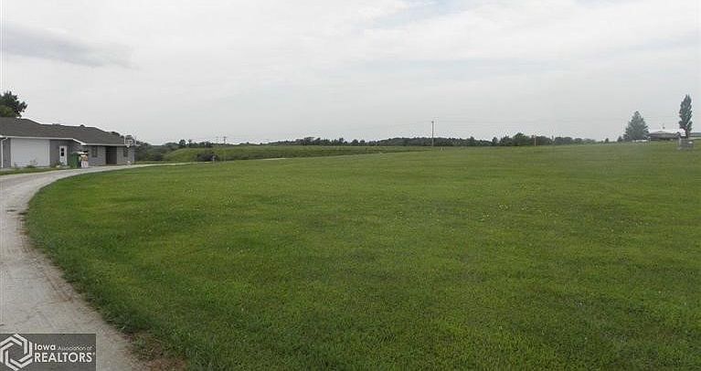2nd image of 0 Valley View Dr