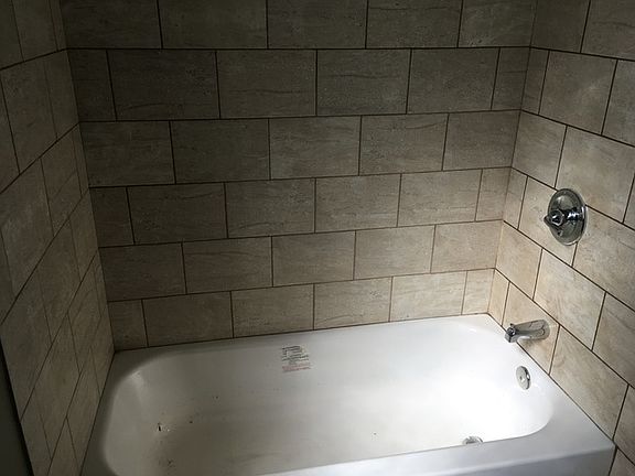 3rd image of 6647 S Drexel Ave #2