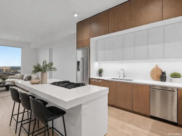 313 W 17th St #2603, Austin, TX 78701
