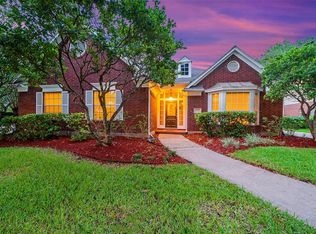 3930 Lyndhurst Pl, Sugar Land, TX 77479