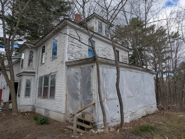 42 Main Street, Windham, ME 04062