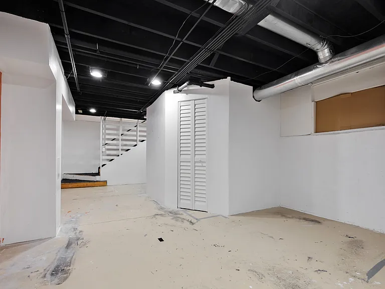 2684 Lansdale St — Photo 23
