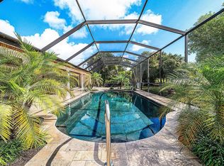 417 N Country Club Dr, Atlantis, FL 33462