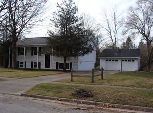 5911 Leeway Dr, Midland, MI