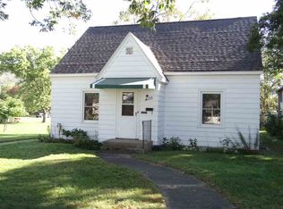 144 N Ohio St, Prairie Du Chien, WI 53821