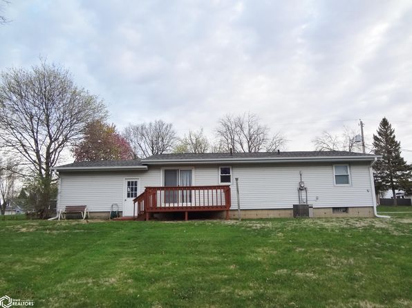 416 W 3rd St, New Market, IA 51646