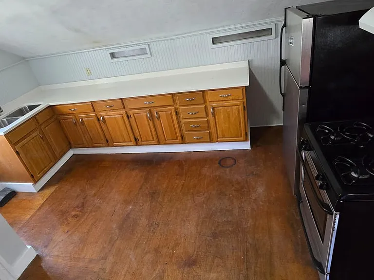 37 Hudson St #1 — Photo 7