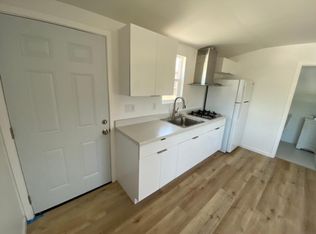 7044 Calvin Ave, Reseda, CA 91335