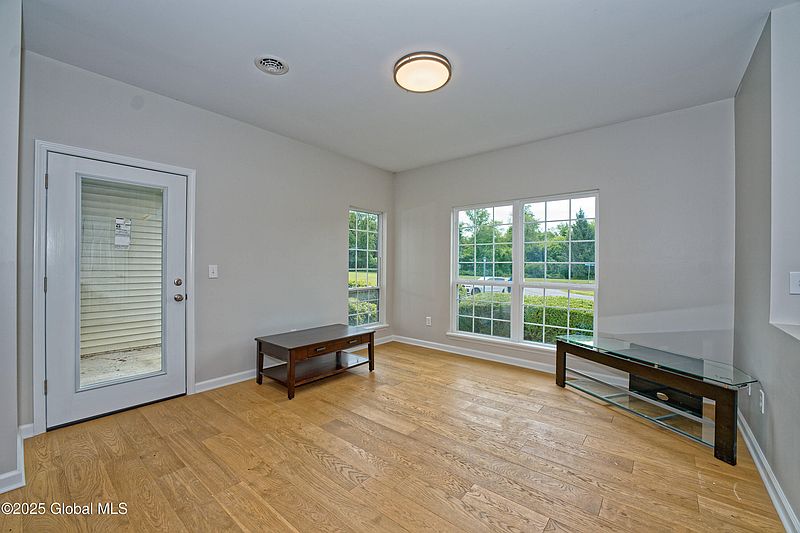 5th image of 614 Apex Lane