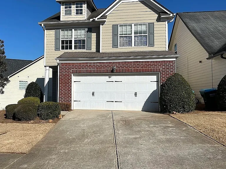 189 Ridgemont Rd — Photo 1