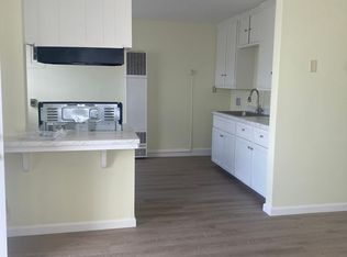 512 Washington Ave APT C, Taft, CA 93268