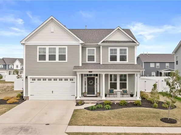 1809 Tristan Rd, Chesapeake, VA 23320
