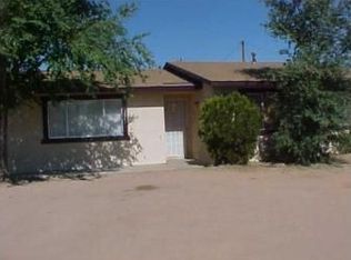 13428 Algonquin Rd, Apple Valley, CA 92308