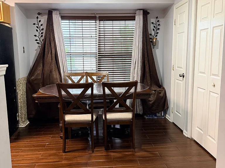 110 Woodlake Dr — Photo 26