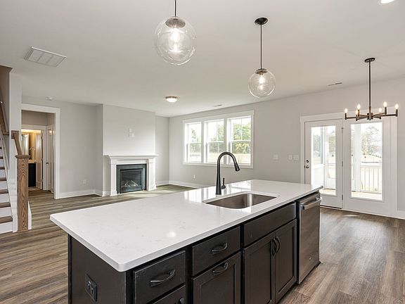 2nd image of 2340 Whitewing Ln