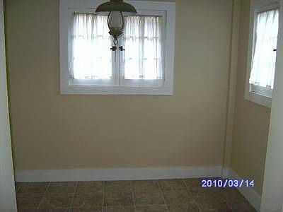 5th image of 532 Orchard Ave
