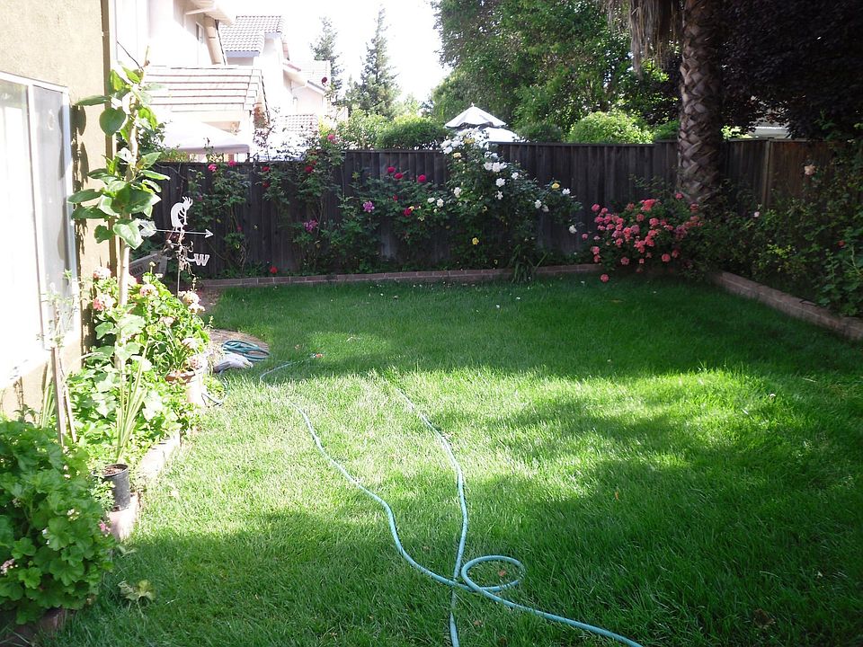 2nd image of 3498 Ben Ln