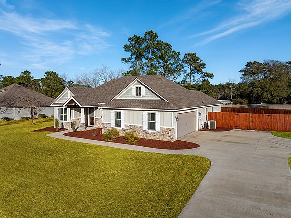 4th image of 27 Creekside Dr