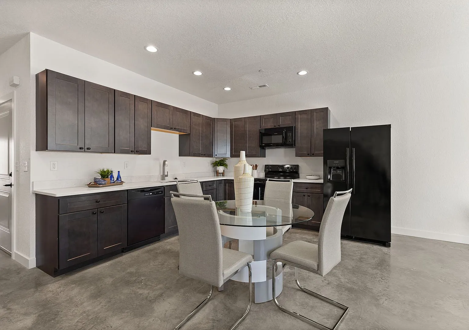Brewhaus Townhomes — Photo 2