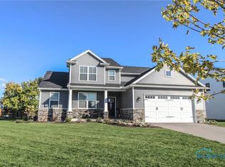 8940 Creekdale Rd, Sylvania, OH 43560