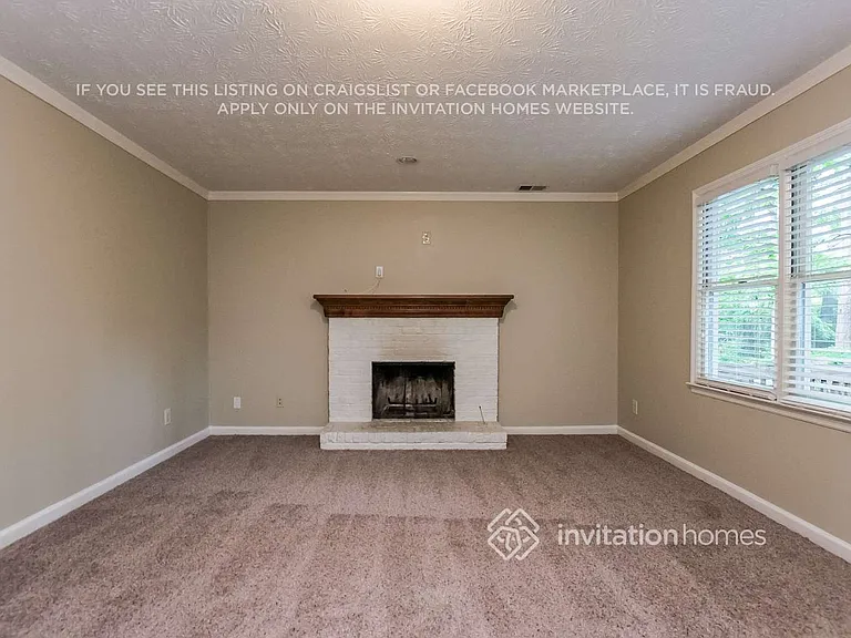 1166 Kings Arm Ct — Photo 4