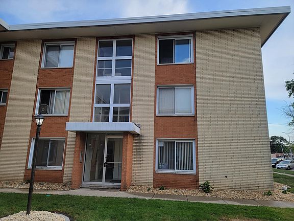 Security door facing south (Right bottom is the apartment). @ Northside.