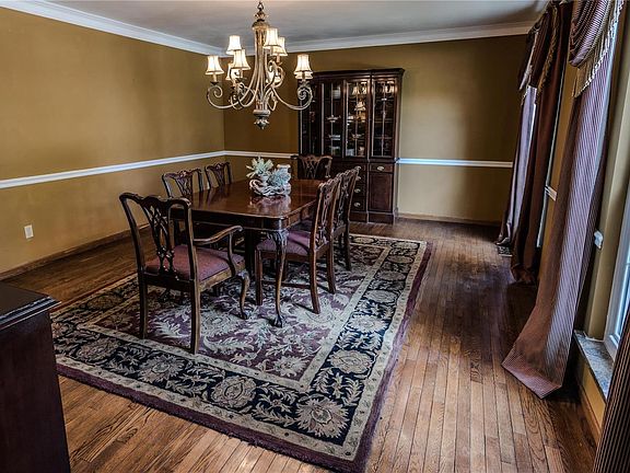 5th image of 5549 Rolling Meadows Ct