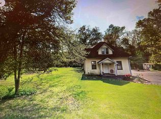 220 Hartford Rd, Mount Laurel, NJ 08054