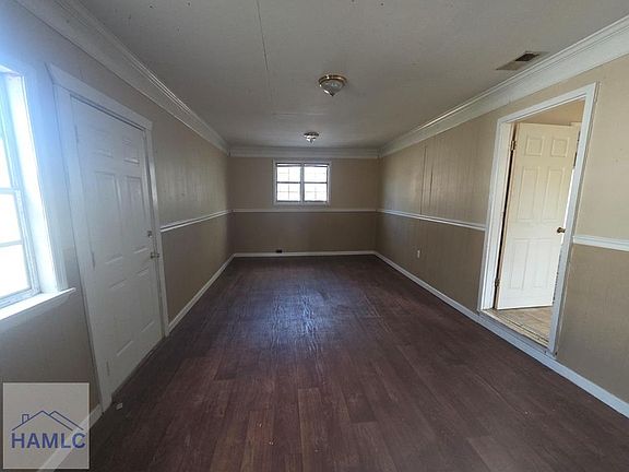 3rd image of 649 Eagan Rd