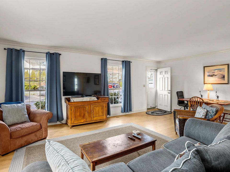 looking towards front door