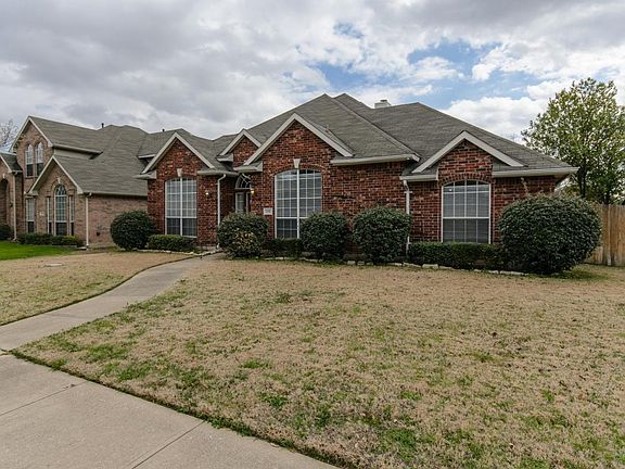 2nd image of 3316 Mosswood Dr