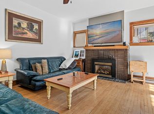 18 Rustic Ldg W, Minneapolis, MN 55419