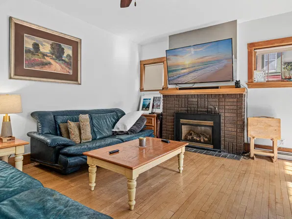 18 Rustic Ldg W, Minneapolis, MN 55419
