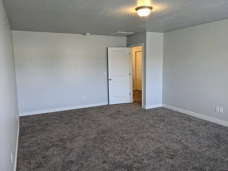 3293 S Lincoln Ln — Photo 18