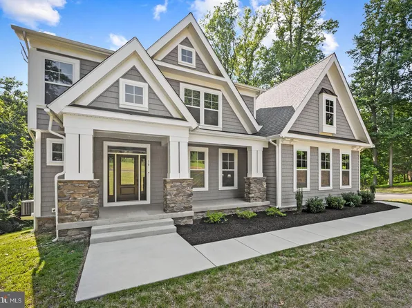 18 Deer Cross Ct, Reisterstown, MD 21136