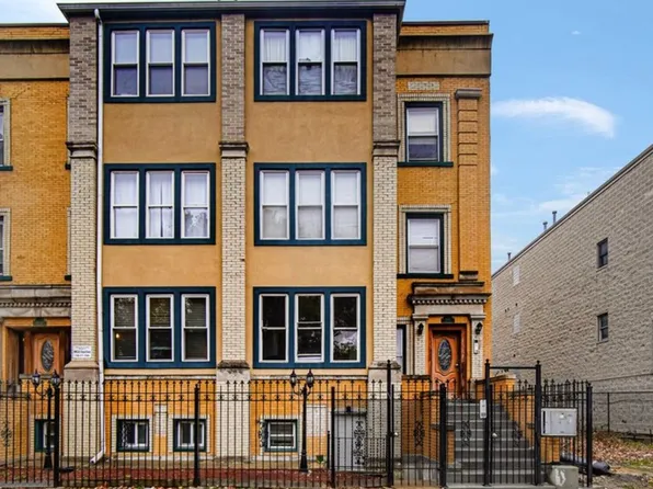 4829 S Prairie Ave APT 2, Chicago, IL 60615
