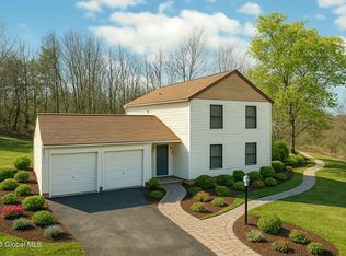 6 Birch Glen Dr, Waterford, NY 12188