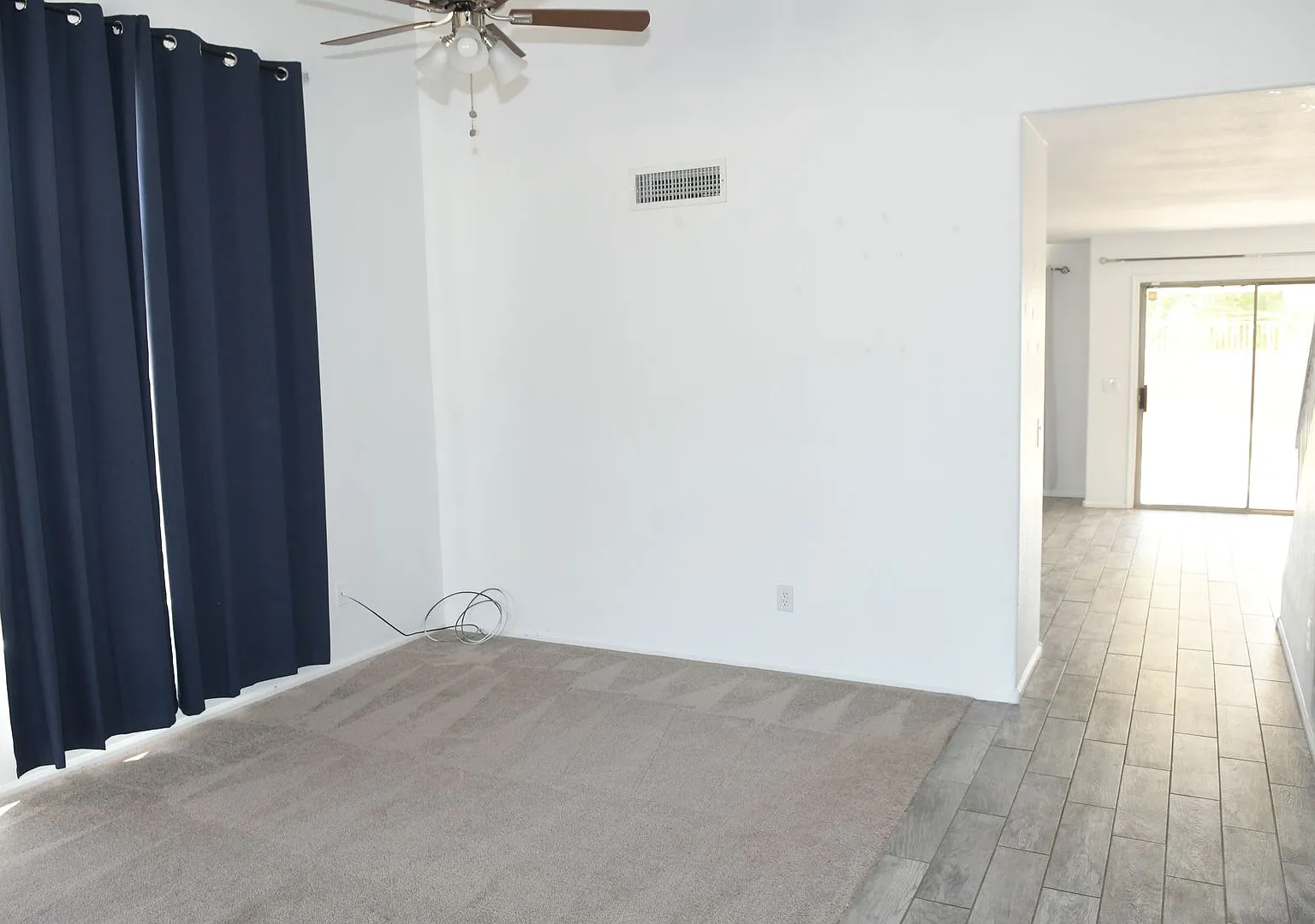 Ideal 4 Br 2.5 Ba 2 Cg Home with Solar Near Sarival Ave and I-10 in Goodyear — Photo 3