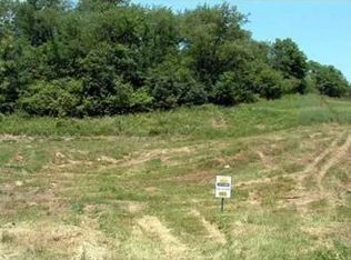 530 Lori Dr, Leechburg, PA 15656