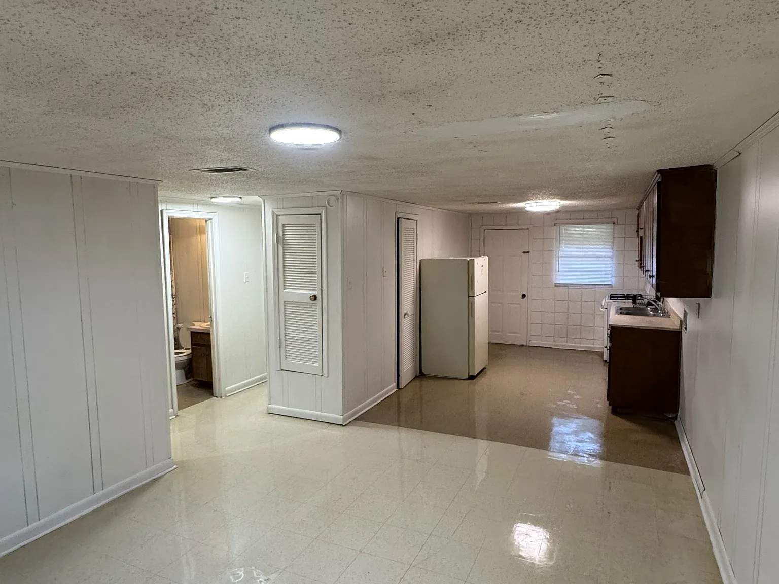 2 bed, $750 — Photo 3