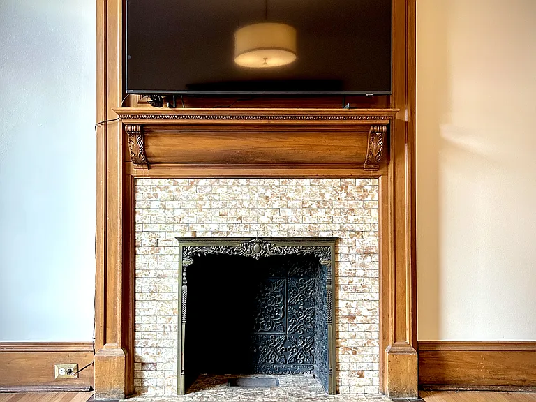 1542 N Williams St #A — Photo 3