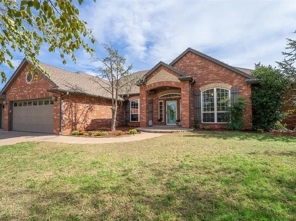 204 W Waterfront Dr, Tuttle, OK 73089