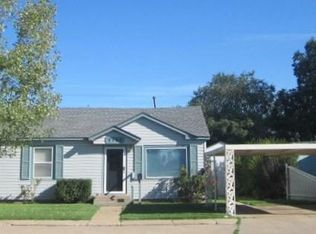 2108 W 11th St, Plainview, TX 79072