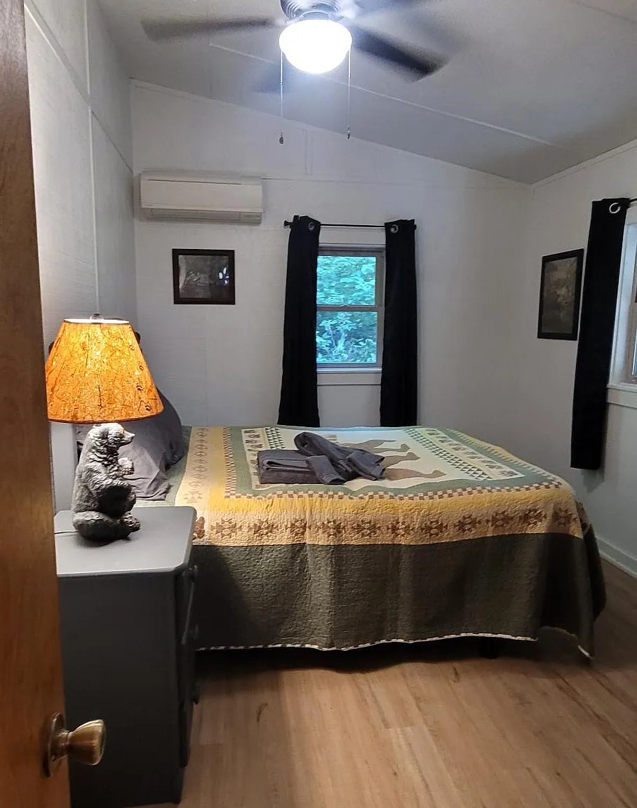 2 bed, 1000 sqft, $1,800 — Photo 1