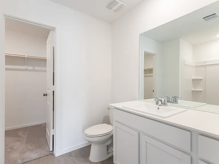 8022 Biggio Ln — Photo 15