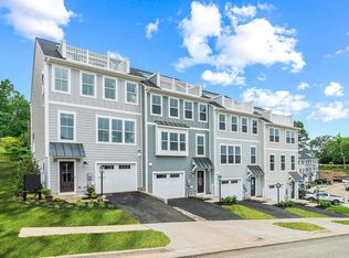 4194 Dauphin Dr, Charlottesville, VA 22902